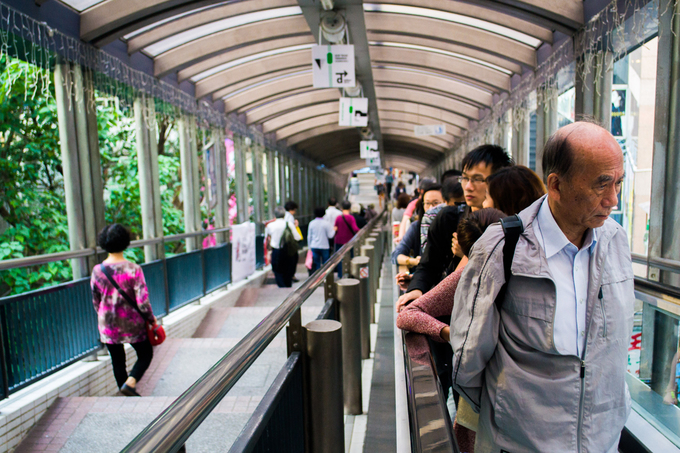 du lịch hong kong, thang máy dài nhất thế giới ở hồng kông