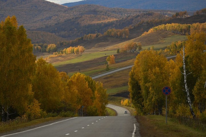 Tháng 10 về, du lịch Châu Âu ngắm vẻ đẹp mê ly của mùa thu nước Nga
