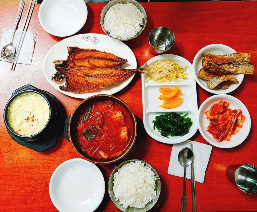lost in korea: 13 khu phố ẩm thực phải biết khi ghé đến seoul