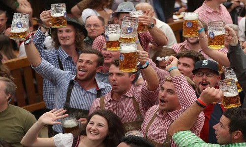 du lịch đức, choáng ngợp lễ hội bia lớn nhất thế giới oktoberfest tại đức