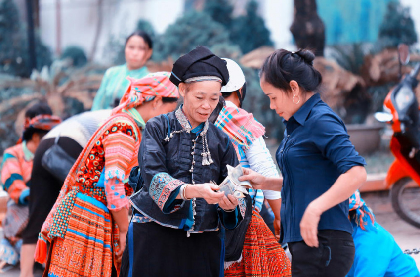 du lịch sapa, lùng khấu nhin, du lịch sapa “oanh tạc” phiên chợ vùng cao lùng khấu nhin