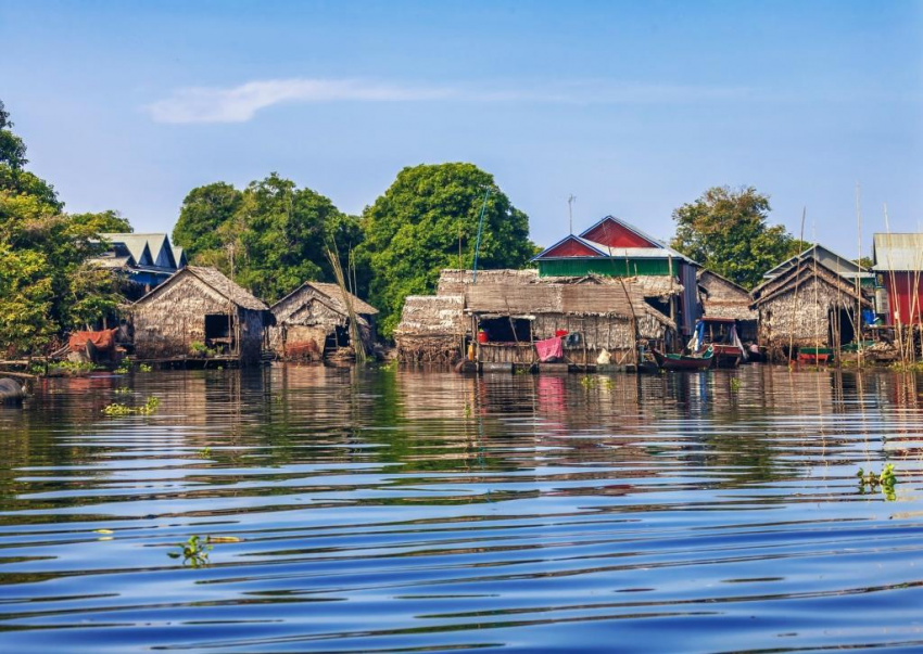 Khám phá Tonle Sap khi du lịch Campuchia