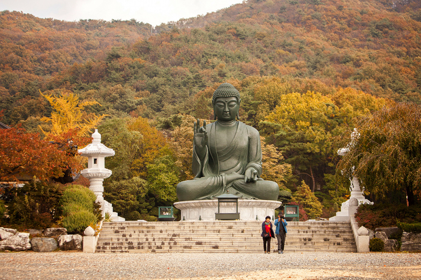 5 ngôi chùa Phật giáo không thể bỏ qua khi du lịch Hàn Quốc