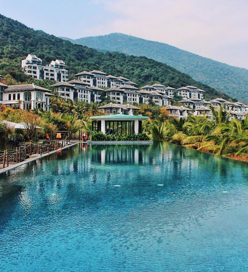 intercontinental danang sun peninsula resort, resort đà nẵng, truy tìm resort đà nẵng vương giả của hội “rich kid” có tần số xuất hiện “dày đặc” trên instagram