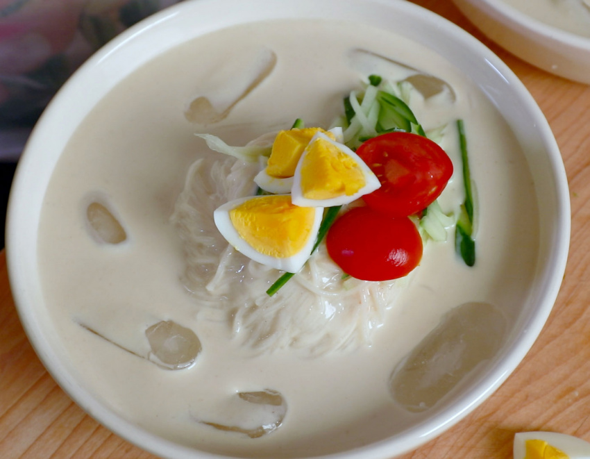 Món ngon từ Hàn Quốc – Mì sữa đậu nành