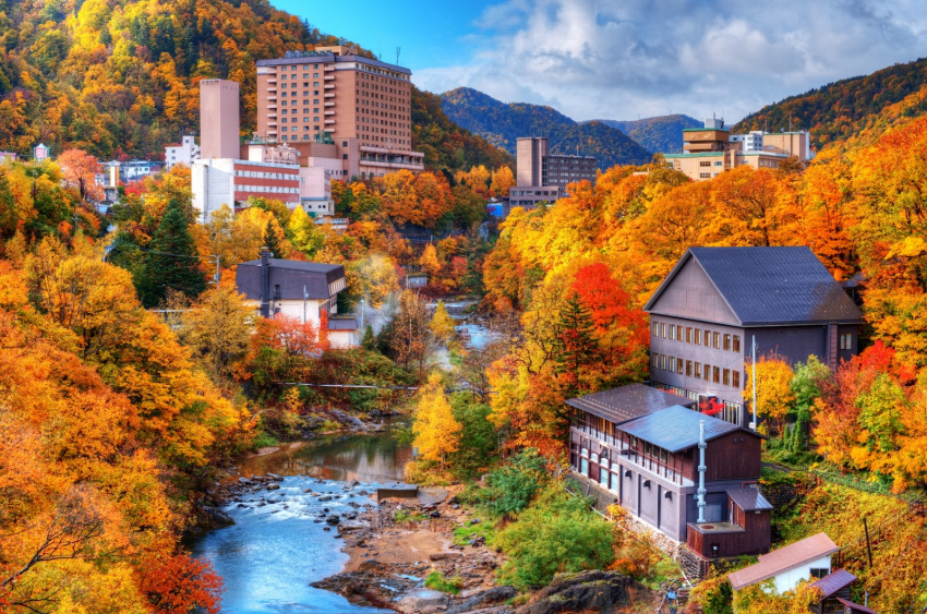 4 thành phố đẹp nhất để du lịch nhật bản vào mùa thu