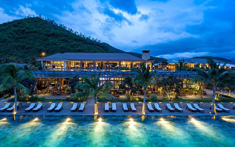 amiana resort nha trang, đặt phòng, resort nha trang, hè ngọt ngào cùng amiana resort nha trang – khu nghỉ dưỡng có ‘hồ bơi tràn biển’ vô cùng hút mắt!