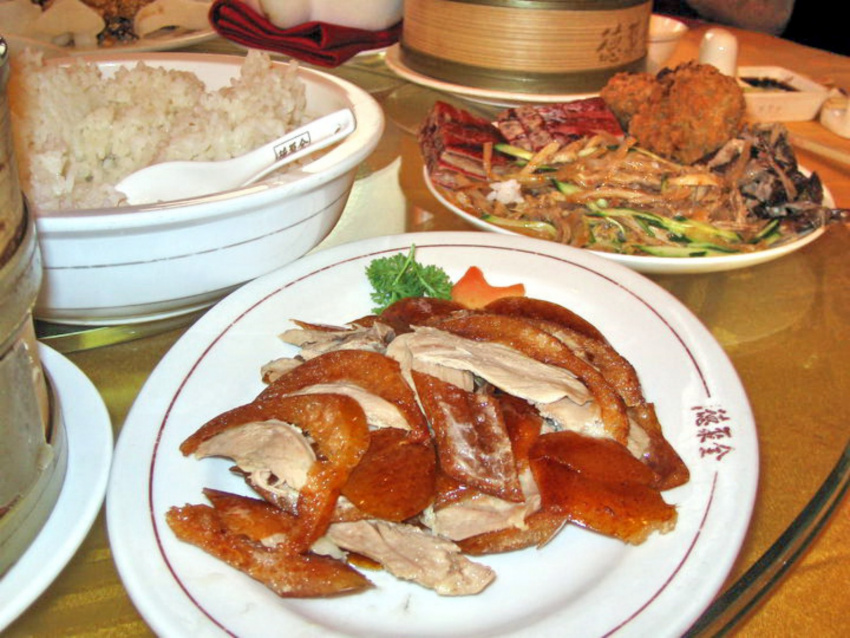 nhà hàng dadong, nhà hàng pianyifang, nhà hàng quanjuede, nhà hàng yulin, một số nhà hàng vịt quay bắc kinh nổi tiếng cho khách du lịch trung quốc thích mê