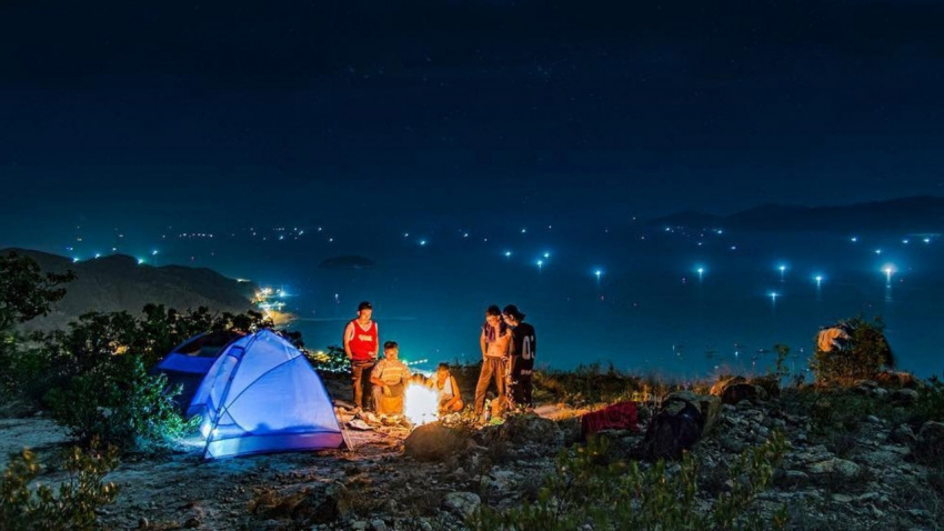 cắm trại trên đồi, đà lạt, tất tần tật kinh nghiệm cắm trại qua đêm trên đồi ở đà lạt