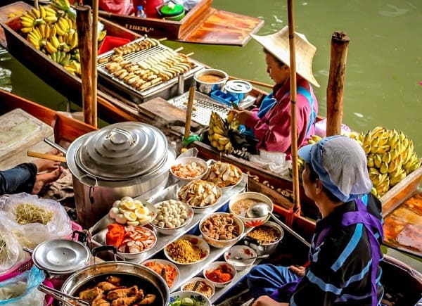 thái lan, các khu chợ nổi lớn nhất ở bangkok đẹp, mua sắm quên lối về