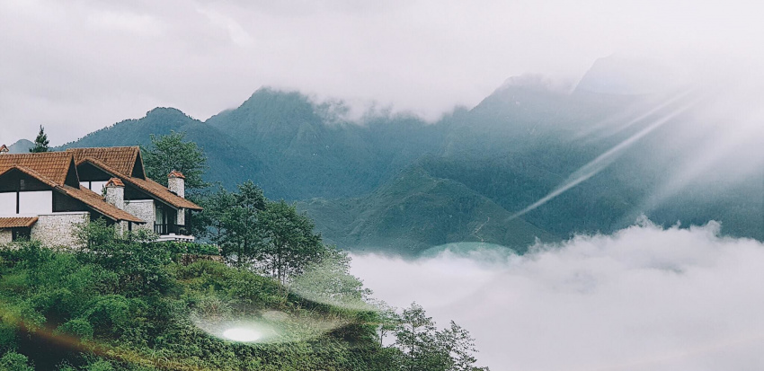Resort cổ tích view thung lũng mây đẹp diệu kỳ giữa lòng Sapa