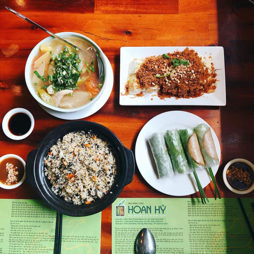 Nhà hàng Hương Chay Sen  Quận 1 – Tinh túy món ăn việt