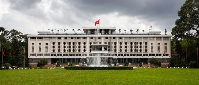 Top 10 công trình kiến trúc nổi tiếng ở thành phố Hồ Chí Minh