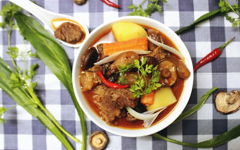 Muốn ăn bò hãy Bò Pagolac huyền thoại ở 978 Trần Hưng Đạo, Quận 5