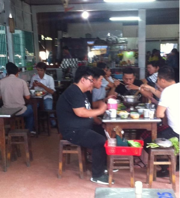 Địa chỉ quán ăn ngon ở Long Xuyên, An Giang cực đông khách