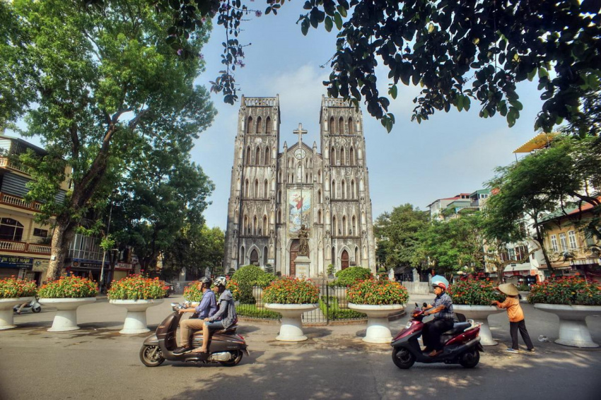 Nhà thờ Lớn Hà Nội – Vẻ đẹp đi cùng năm tháng trên mảnh đất thủ đô  