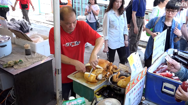 Mực siêu bự ở Hồng Kông ‘gây bão’ tín đồ ẩm thực