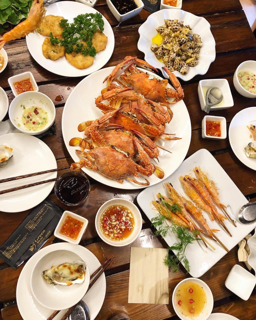 “càn quét” top 5 nhà hàng hải sản hạ long cực chất lượng