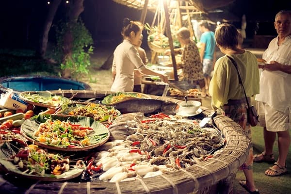 Kinh nghiệm & nơi mua hải sản ở Mũi Né Phan Thiết cực chuẩn