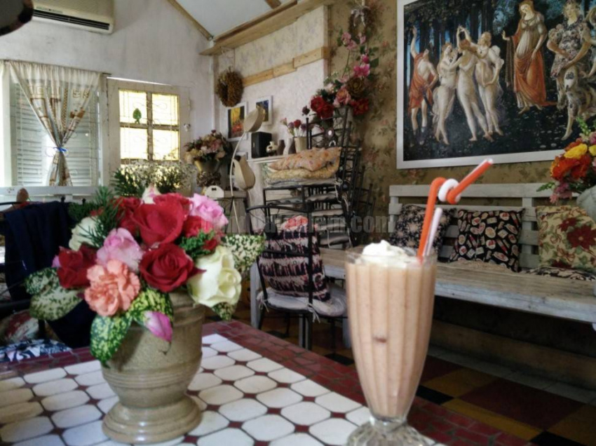 quán cafe,   													gác hoa cafe – quán cafe đẹp và siêu lãng mạn tại quận 3