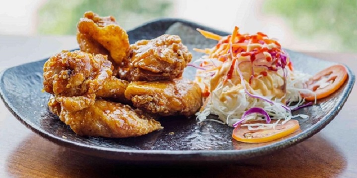 ăn uống,   													catina chicken – nhà hàng ăn uống view đẹp, là điểm đến của nhiều tín đồ yêu gà tại quận 1