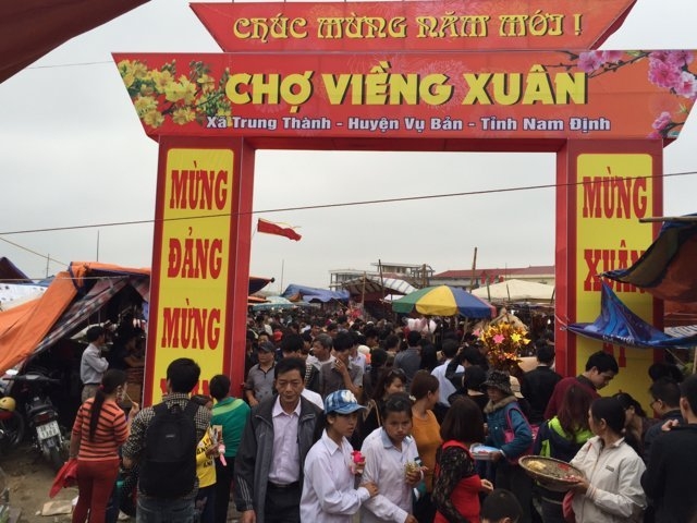 Top 5 phiên chợ thu hút khách du lịch nhất Việt Nam