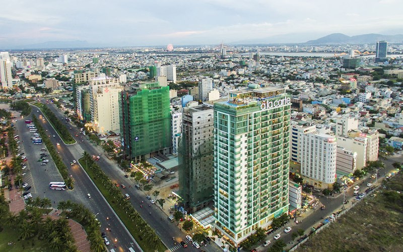 Thổi bay nắng nóng với top khách sạn Đà Nẵng 4 sao ven biển có “giá hè mát mẻ”