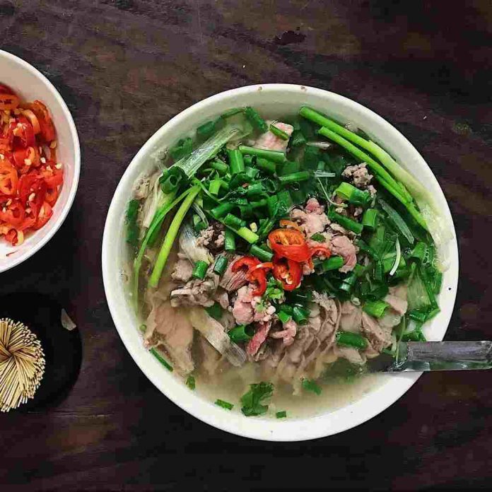 Món Ăn Việt Nam Có Những Đặc Trưng Riêng Nổi Bật Nào?