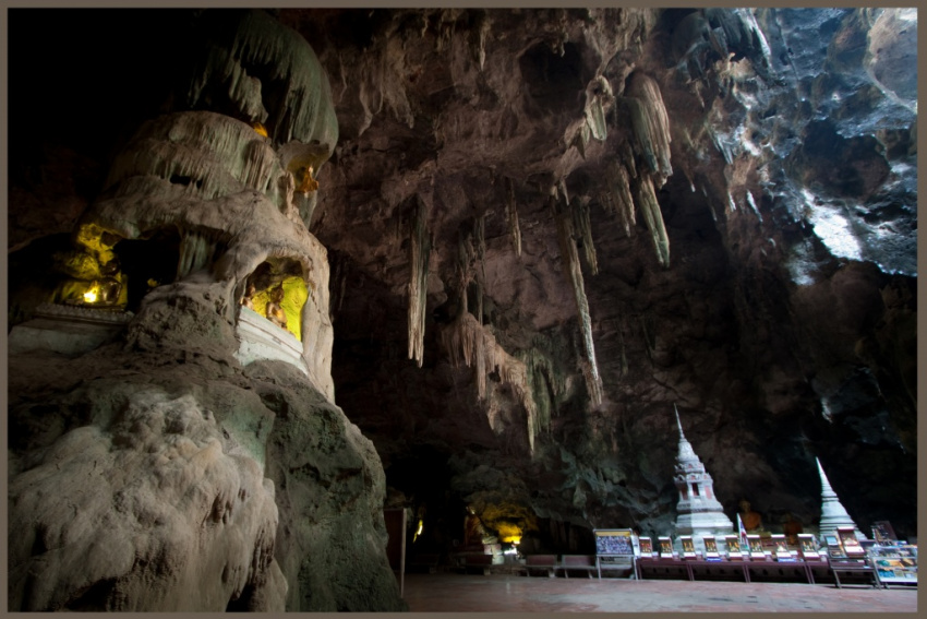 du lịch thái lan và những ngôi chùa kỳ bí bên trong hang động