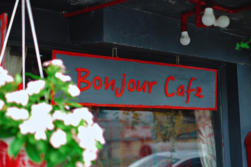 quận 2, bonjour cafe the art – quán cà phê triệu hoa xinh xắn, nơi sống ảo tuyệt vời tại 40 thảo điền, quận 2