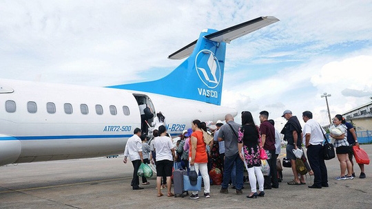 Vì sao vé máy bay đi Côn Đảo ‘chát’ mà vẫn khó mua?