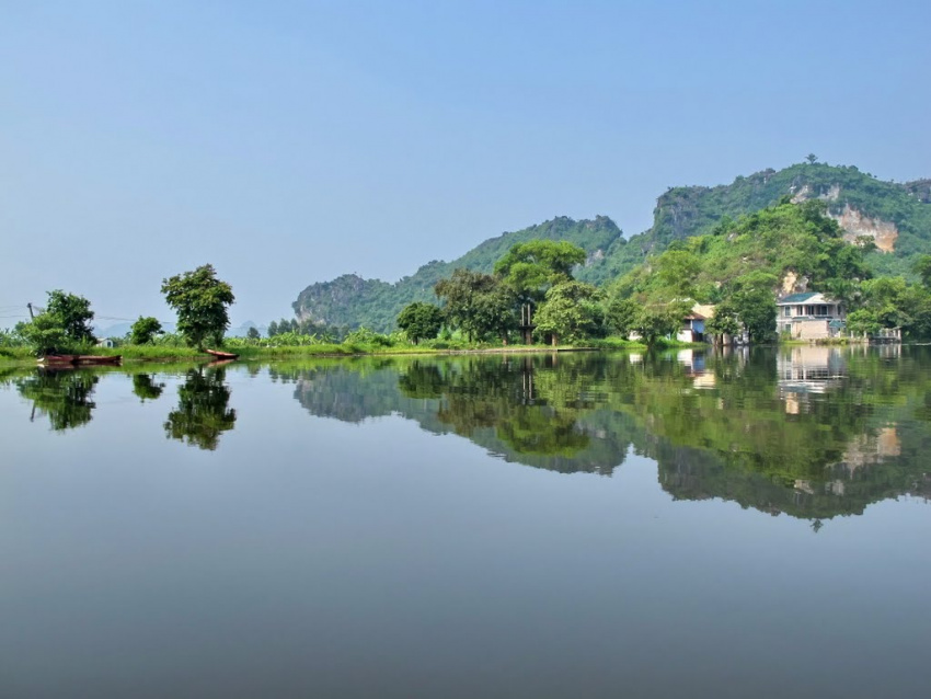 Hồ Quan Sơn – đẹp tựa thiên đường, cách du lịch Hà Nội chưa đầy 50km