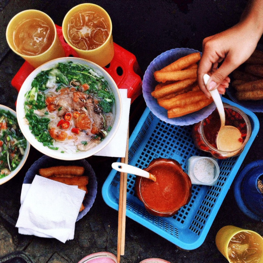 Đi Hà Nội khám phá ẩm thực trên từng ngõ phố!