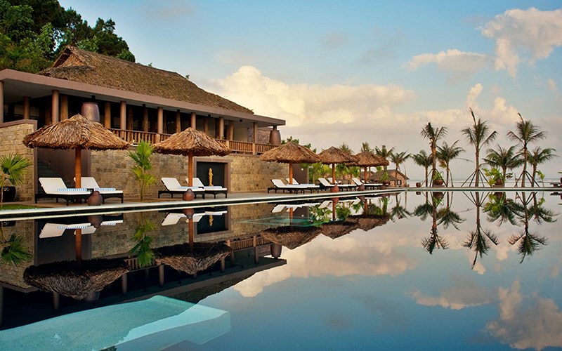 lăng cô beach resort, resort huế, vedana lagoon resort and spa, 3 resort huế xanh mát, yên tĩnh thích hợp để thư giãn