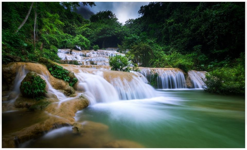 Du lịch hè cần gì phải đi xa, ngay Thanh Hóa có một thác nước đẹp như tranh thế này