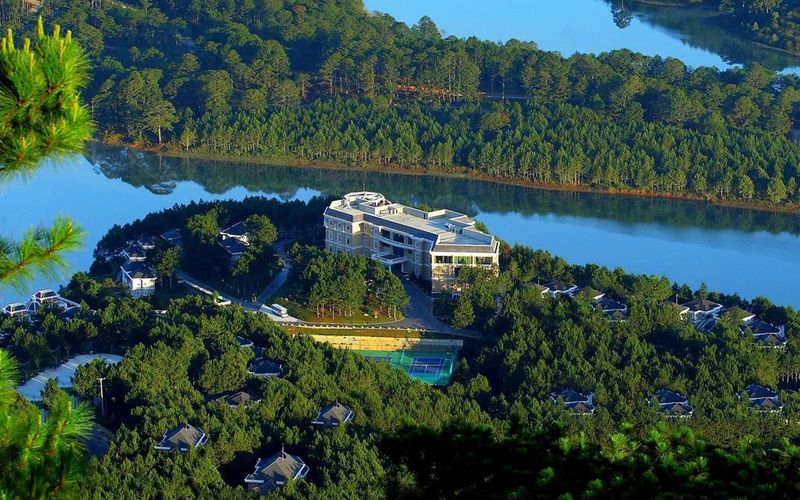 du lịch hè, top 3 khách sạn ở đà lạt quanh hồ tuyền lâm đẹp hơn tranh