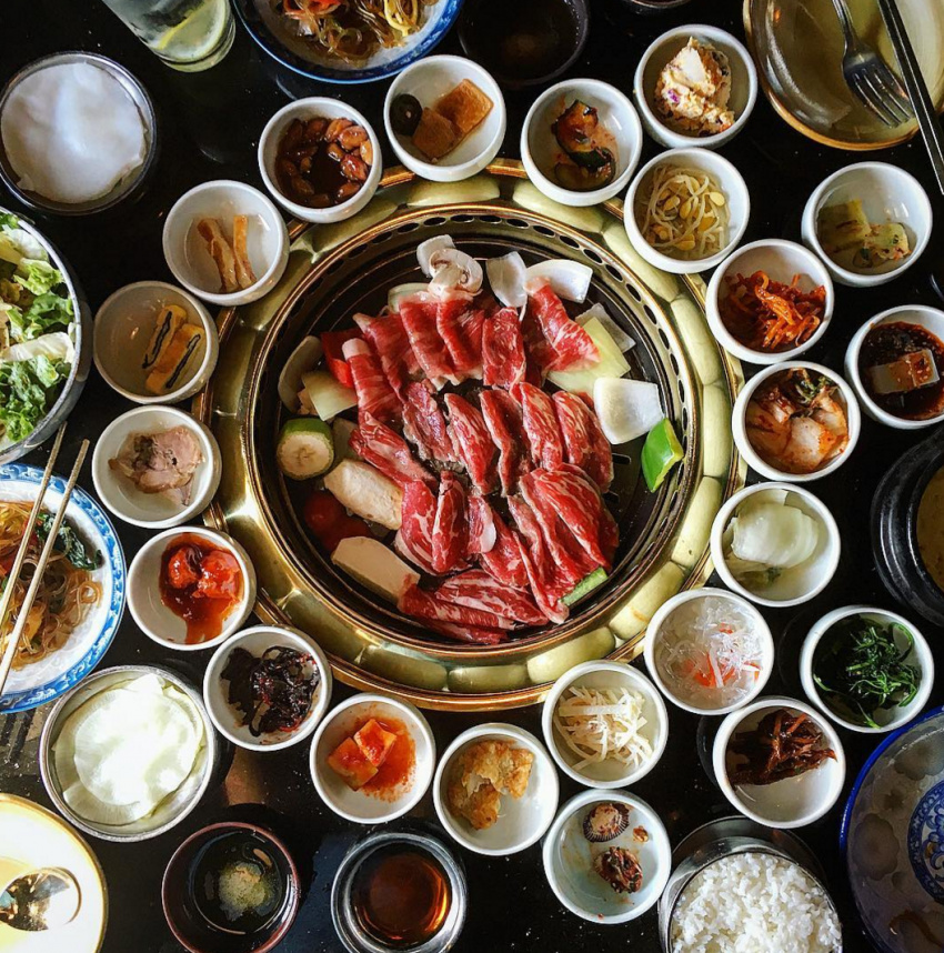 hanjeongsik, jjukkumi, naengmyeon, seolleongtang, 5 món ăn chắc chắn bạn phải thử khi du lịch hàn quốc và ghé seoul