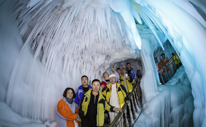 động ningwu, động ningwu trung quốc, “cùng nhau đóng băng” với hang động kỳ vĩ nhất trung quốc giữa mùa hè
