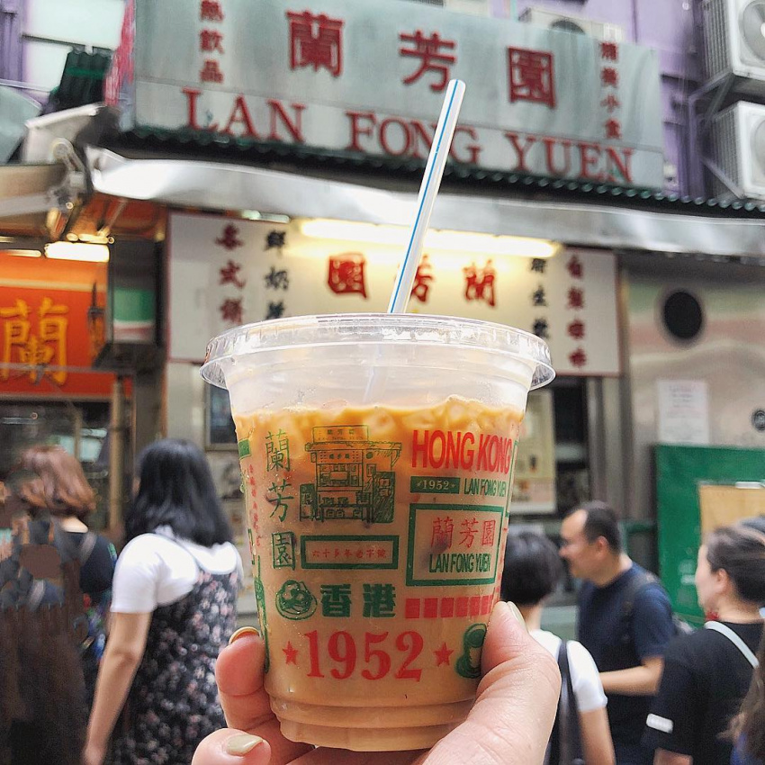 du lịch hong kong, du lịch hồng kông ghé quán trà sữa nhà làm siêu đắt khách