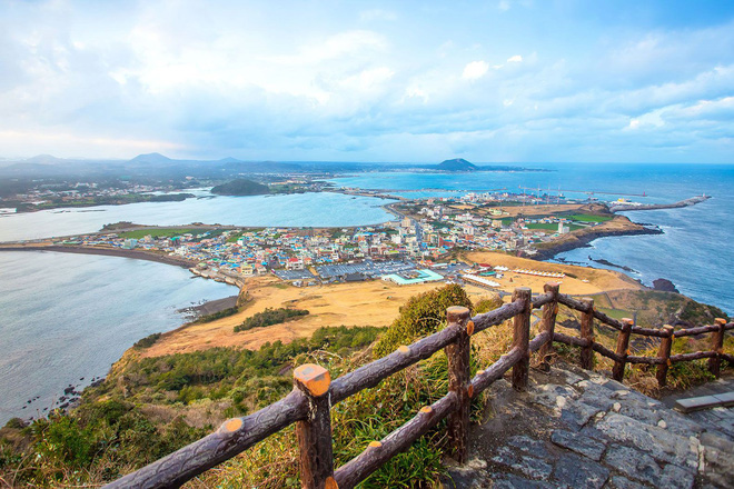 Vì sao du khách, nhất là các cặp đôi mê đảo Jeju như điếu đổ