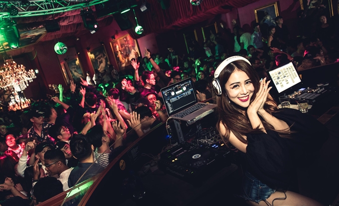 club ở singapore, du lịch singapore, gợi ý 3 sàn nhảy dành cho người thích đi chơi đêm ở singapore