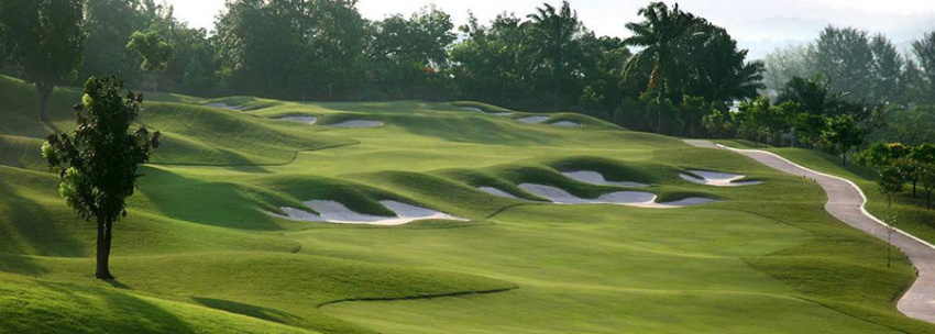Du lịch Malaysia chiêm ngưỡng sân golf hiện đại hàng đầu Đông Nam Á