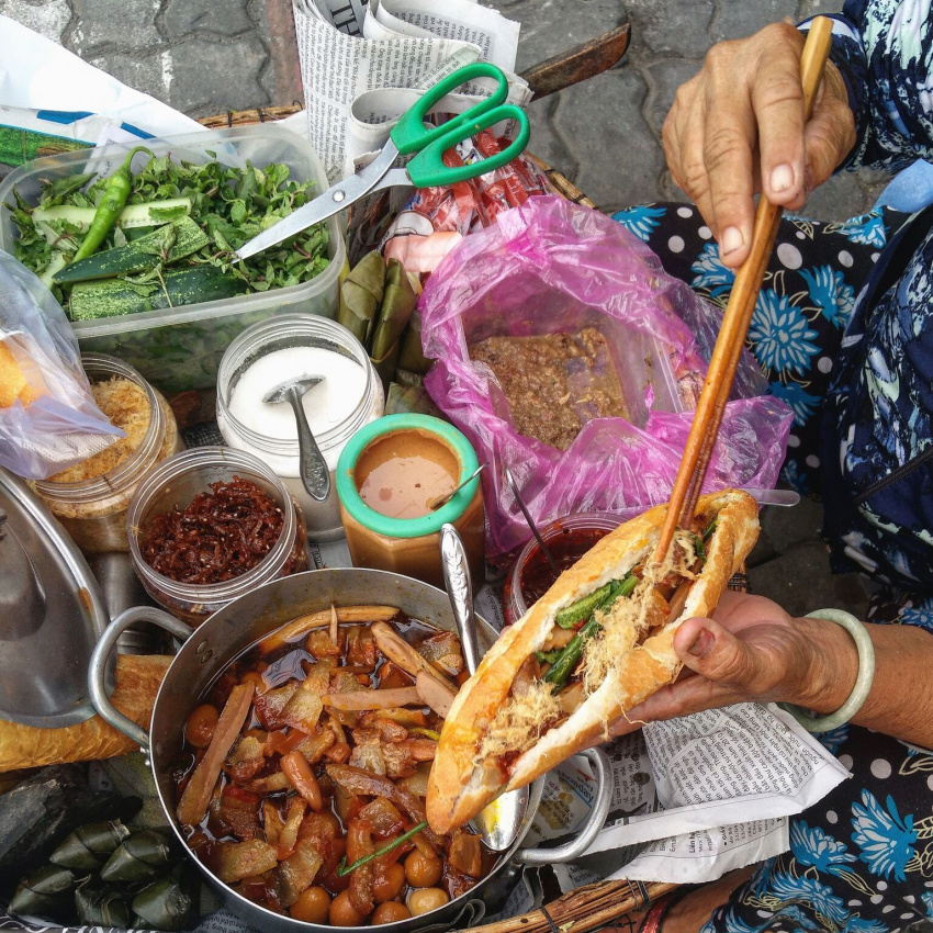 Chỉ với 500 ngàn, ăn gì ở Đà Nẵng để mãi không hết tiền?