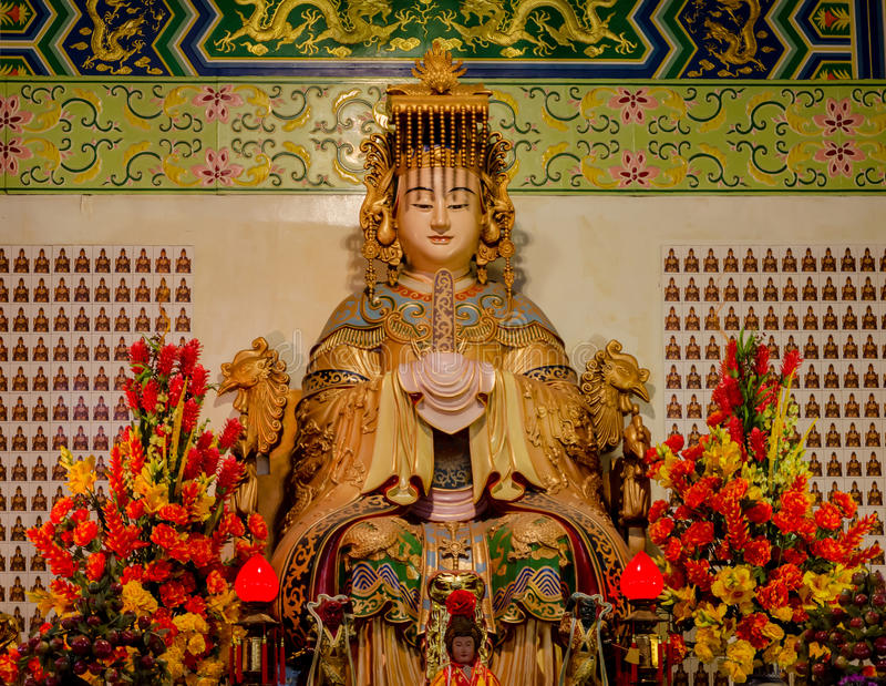 du lịch malaysia, du lịch malaysia viếng thăm chùa bà thiên hậu linh thiêng