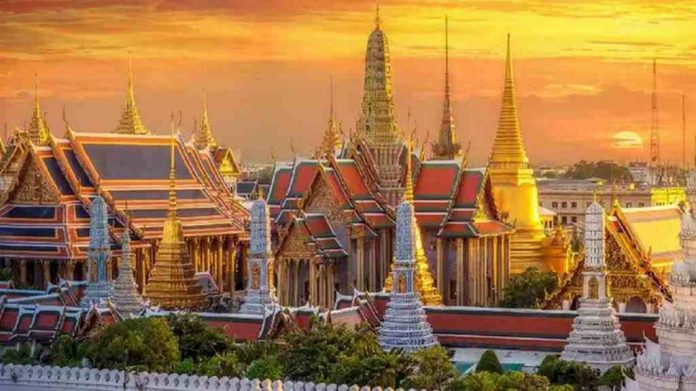 Du Lịch Bangkok, Một Vòng Dạo Quanh Xứ Sở Chùa Vàng