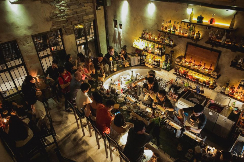Top 9 Quán bar phong cách speakeasy nên thử tại Sài Gòn