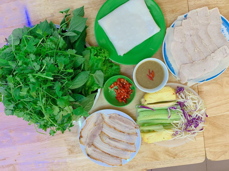Top 8 Quán ăn ngon và chất lượng tại đường Nguyễn Ngọc Vũ, Hà Nội