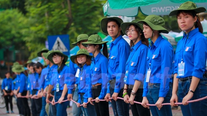 10  lý do nên yêu một thanh niên tình nguyện