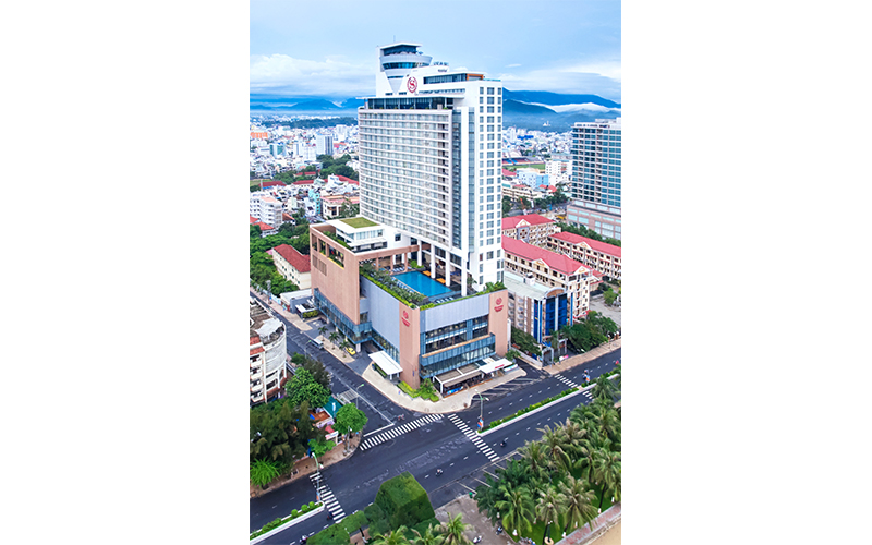 Sheraton Nha Trang | Khách sạn 5 sao “sang chảnh với hồ bơi tầng 6 view toàn cảnh biển”