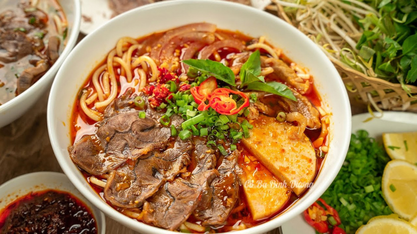 ăn uống,   													top 10 quán bún bò huế quận 1 ngon nổi tiếng nhất sài gòn